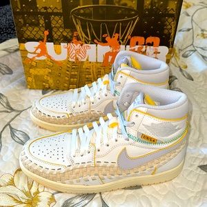 Air Jordan 1 Retro High OG SP. Size 7M/8.5W. Sail/Neutral Grey-Muslin.